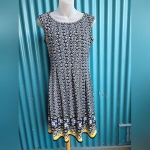 Max Studio Black and White Sleeveless A-line Maxi Dress